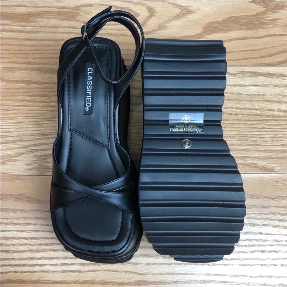 CLASSIFIED Jaw Black Wet Platform Strap Sandal